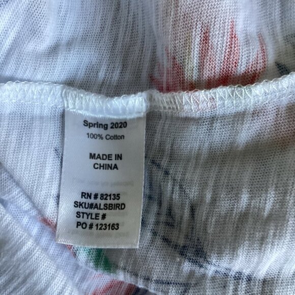 Fresh Produce Bird of Paradise Novelty Print Tee V-Neck Short Sleeve Sz M #159E - Picture 8 of 9